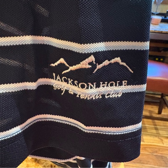 Peter Millar men’s golf Polo. Sharp navy w/white stripes. logo on sleeve. Medium - Picture 7 of 7